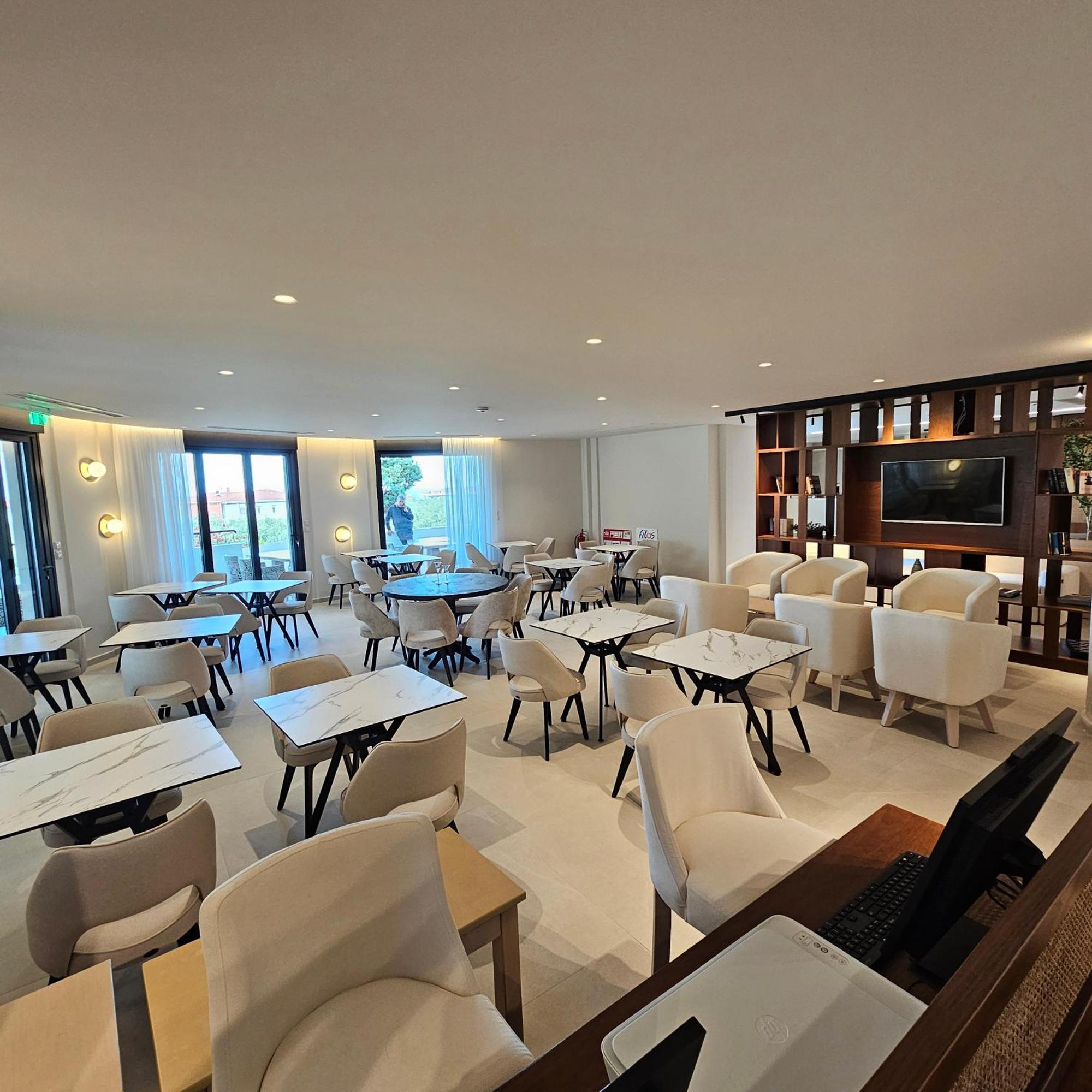 Ocean Hotel 4*